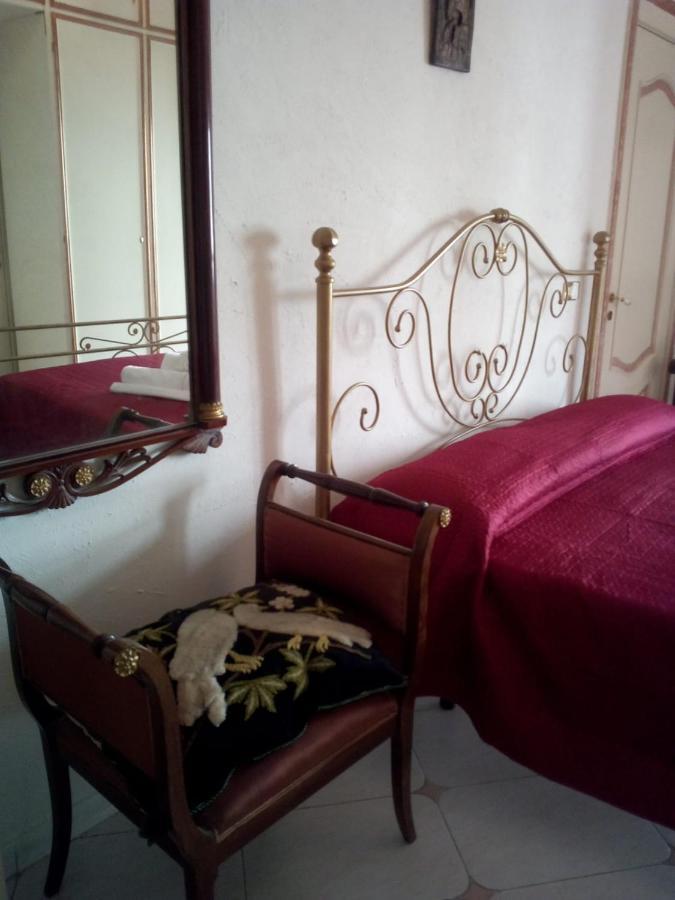 Gran Relais De Charme A.Rosbenmar Acomodação com café da manhã Nápoles Exterior foto
